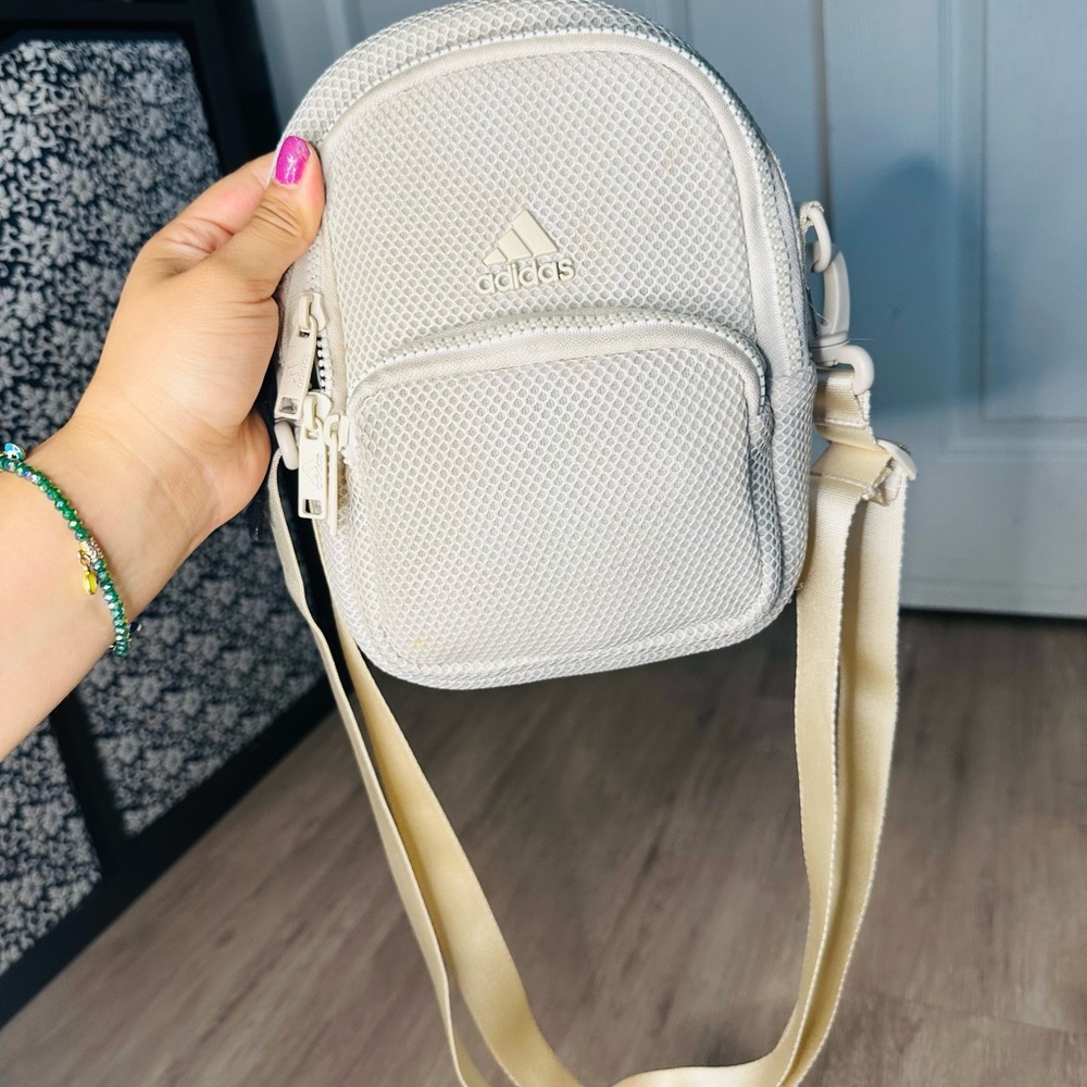 Adidas Bag/CrossBody/Backpack 💗🤍